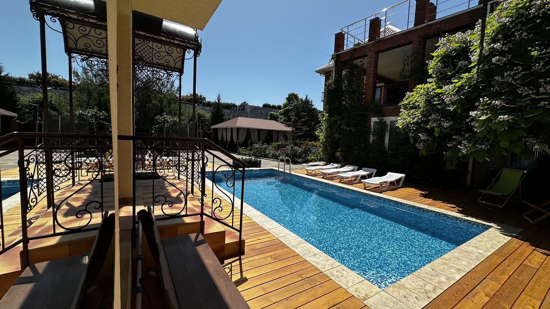 Гостиница Лайм, Геленджик, Бассейн