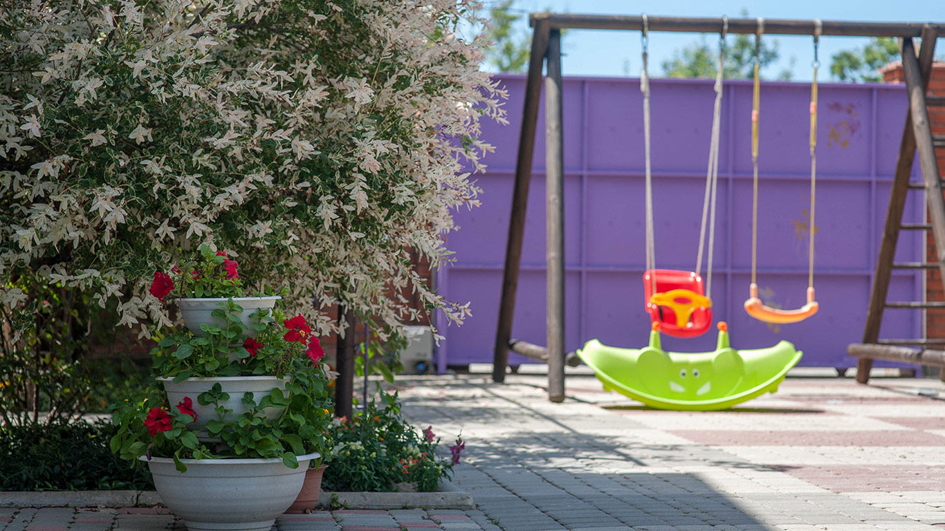 Гостиница "Лайм", Геленджик, Территория, май 2018