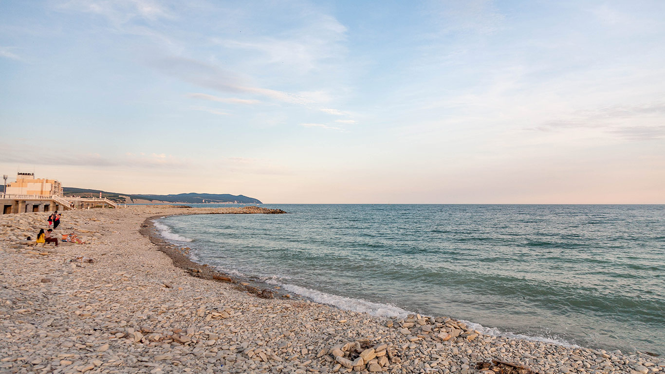 Гостиница "Лайм", Геленджик, пляж